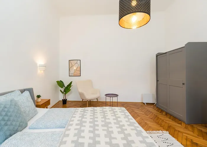 Apartment Basilica Downtown
