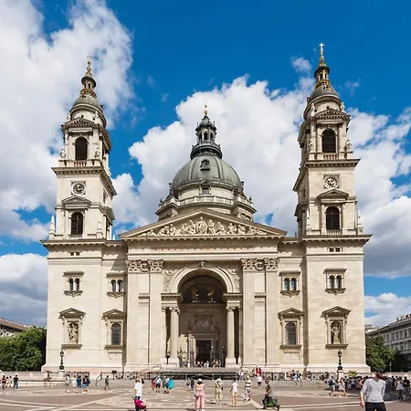 Basilica Downtown