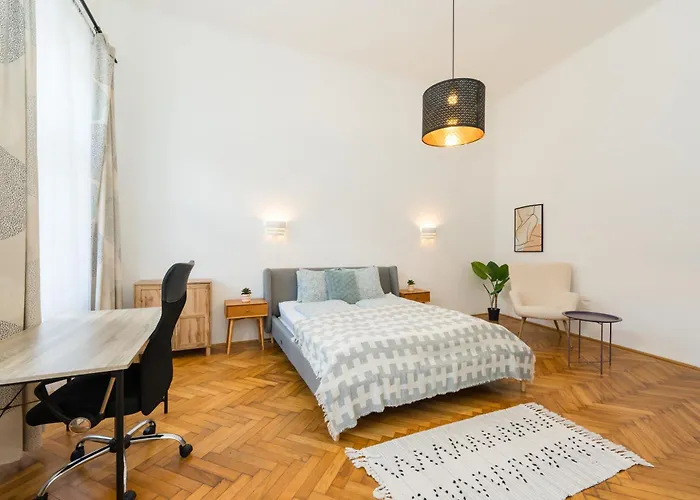 Basilica Downtown Apartament