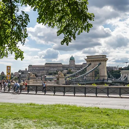 Basilica Downtown * Budapest